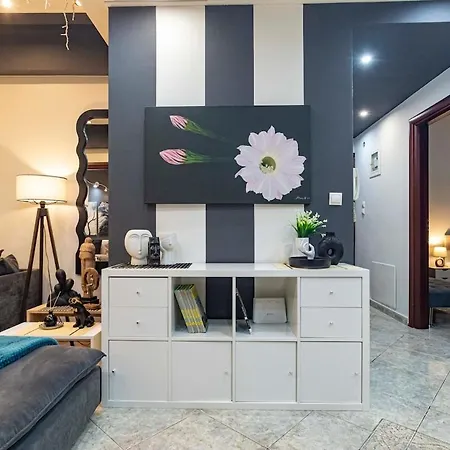Arthaus Gallery *