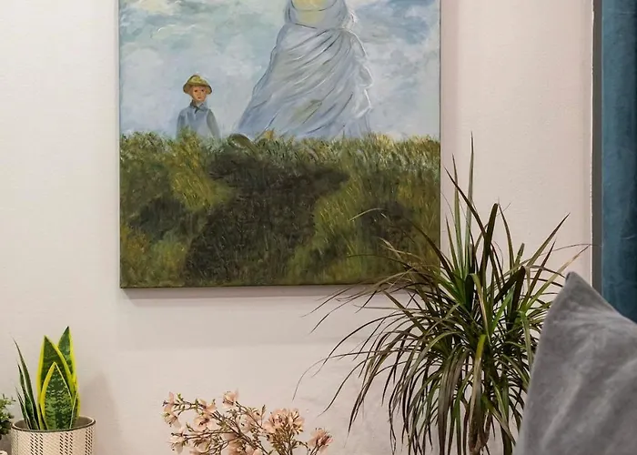 Arthaus Gallery *