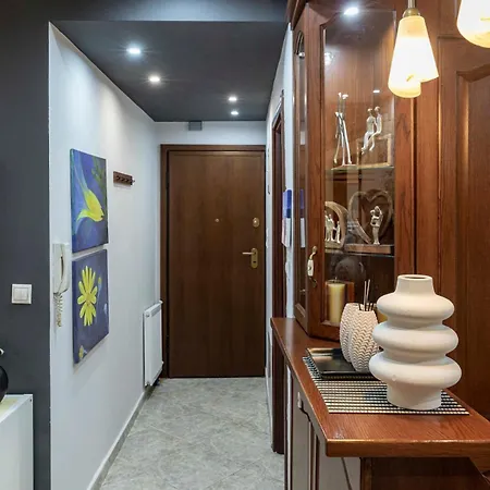 Arthaus Gallery *