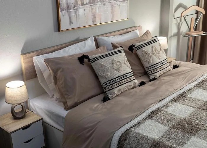 Arthaus Gallery * 塞萨洛尼基